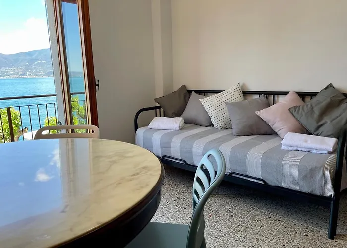 Torri Panoramic Torri Del Benaco